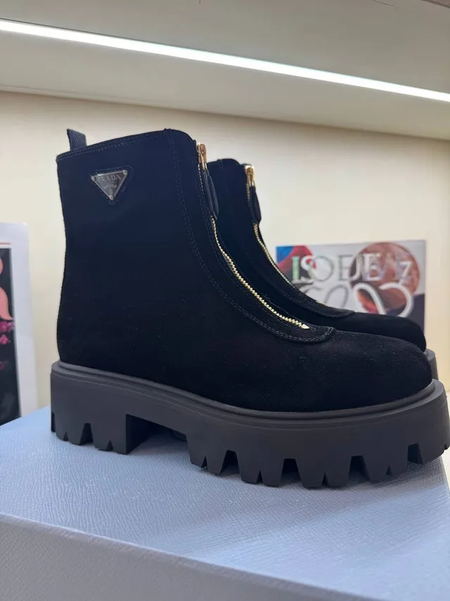 Ботинки Prada