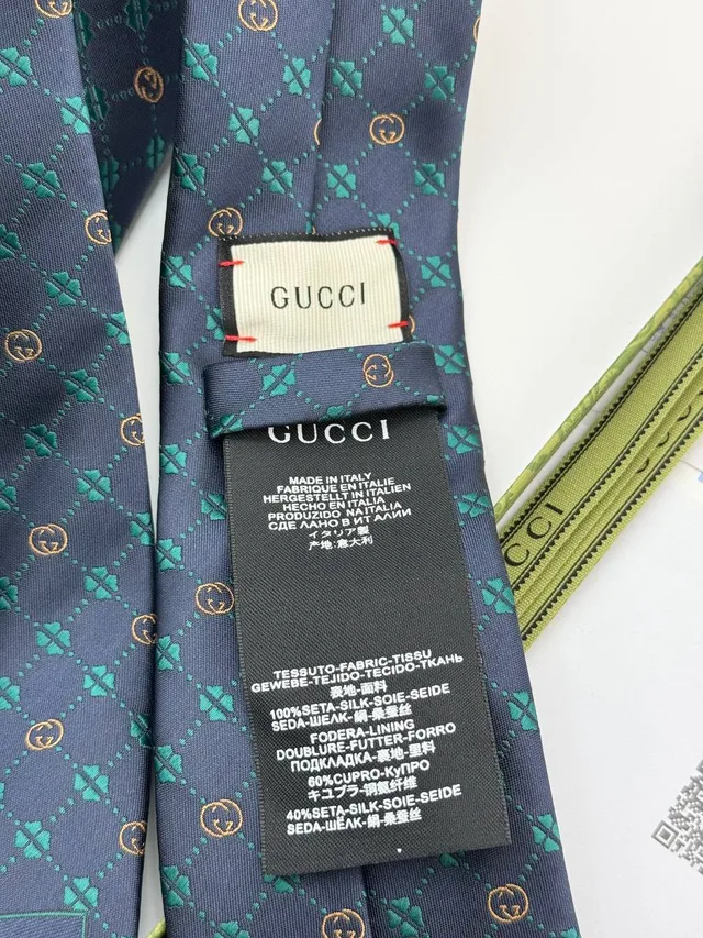 Галстук Gucci
