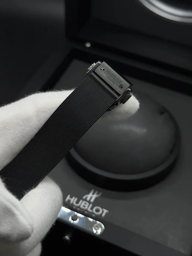 Часы Hublot