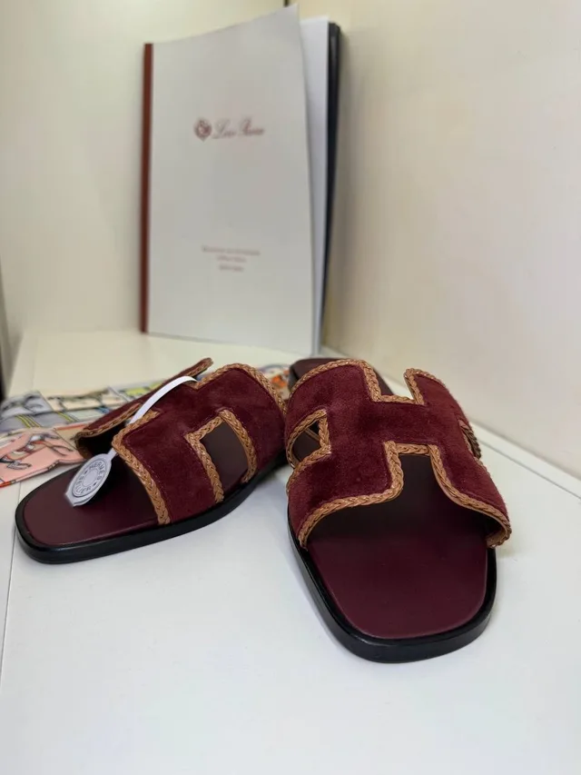 Шлепанцы Hermes