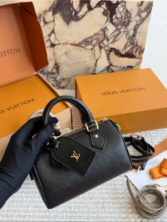 Сумка Louis Vuitton
