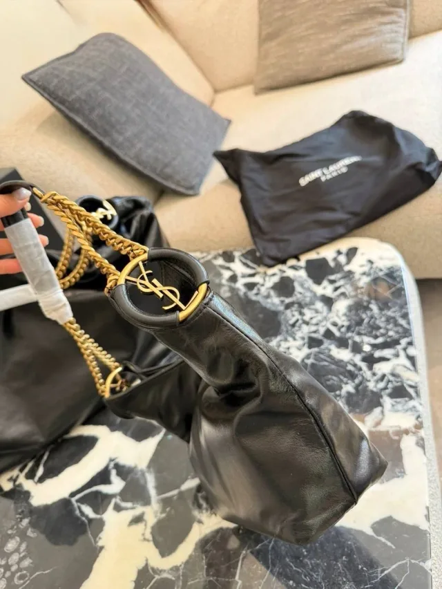 Saint Laurent