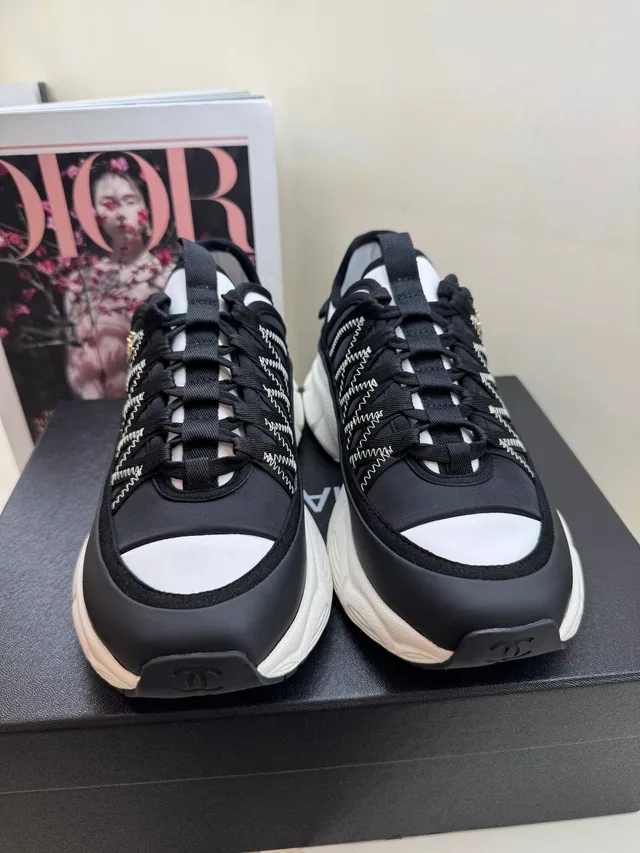 Кроссовки Chanel