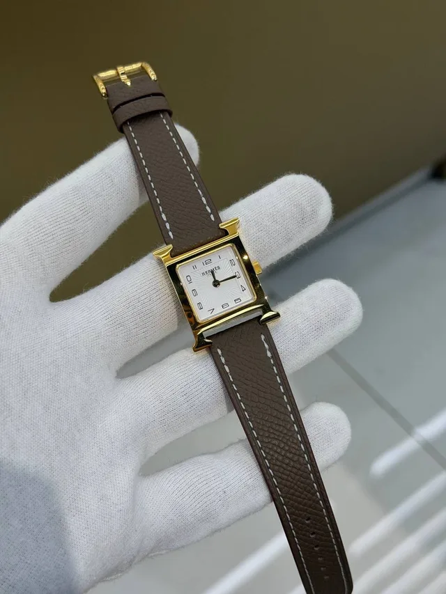 Часы HERMES