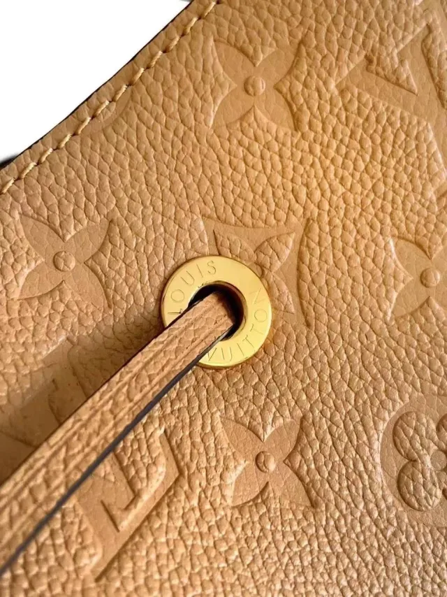 Сумка Louis Vuitton