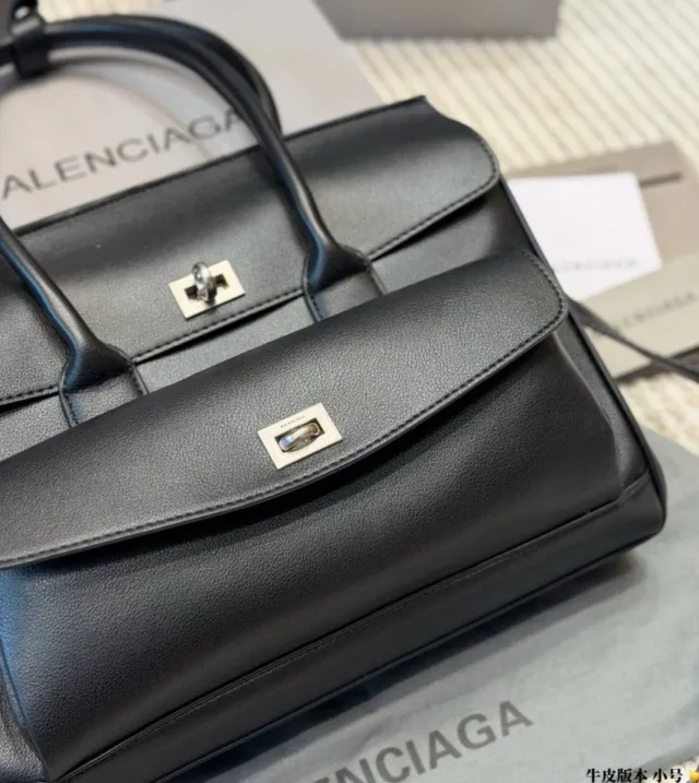 Сумка Balenciaga