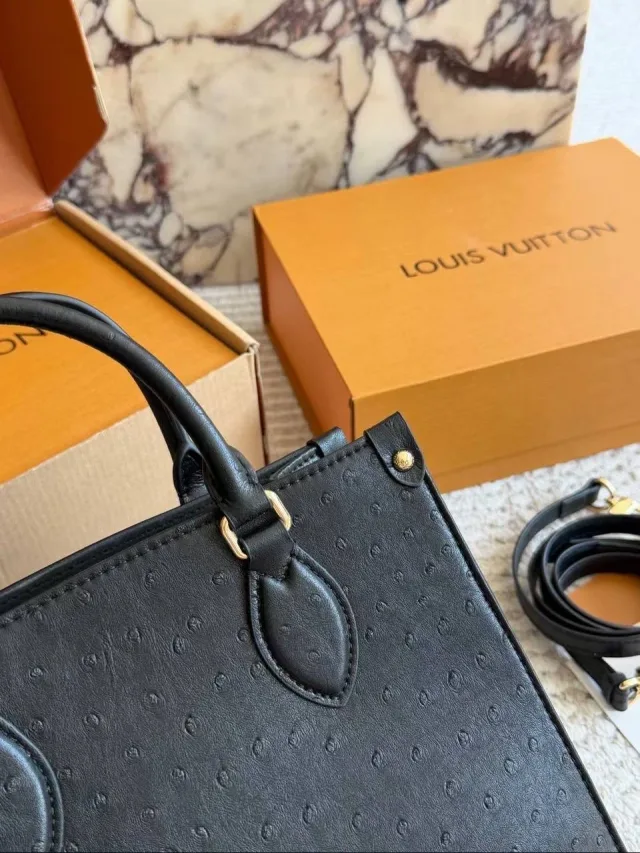 Сумка Louis Vuitton