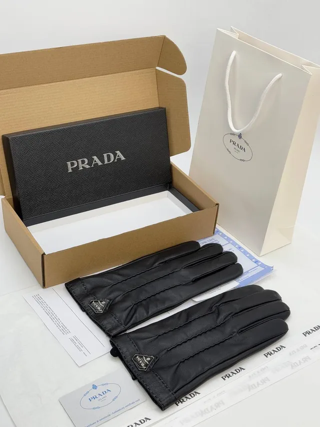 Роскошный Зимние Кожанные Перчатки PRADA
