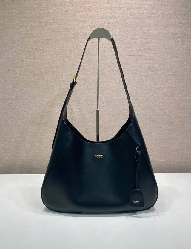 Сумка Prada