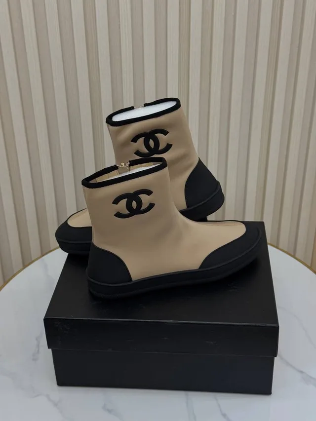 Ботинки Chanel