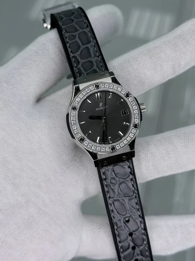 Часы HUBLOT