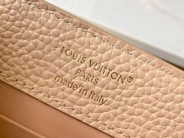 Сумка Louis Vuitton