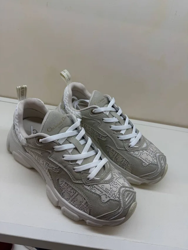 Кроссовки Dior