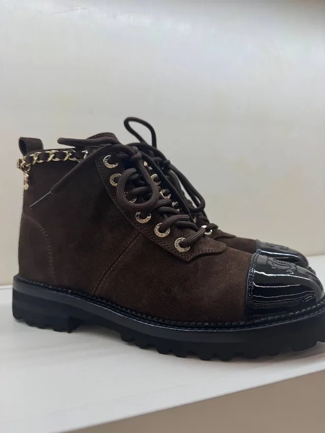 Ботинки Chanel
