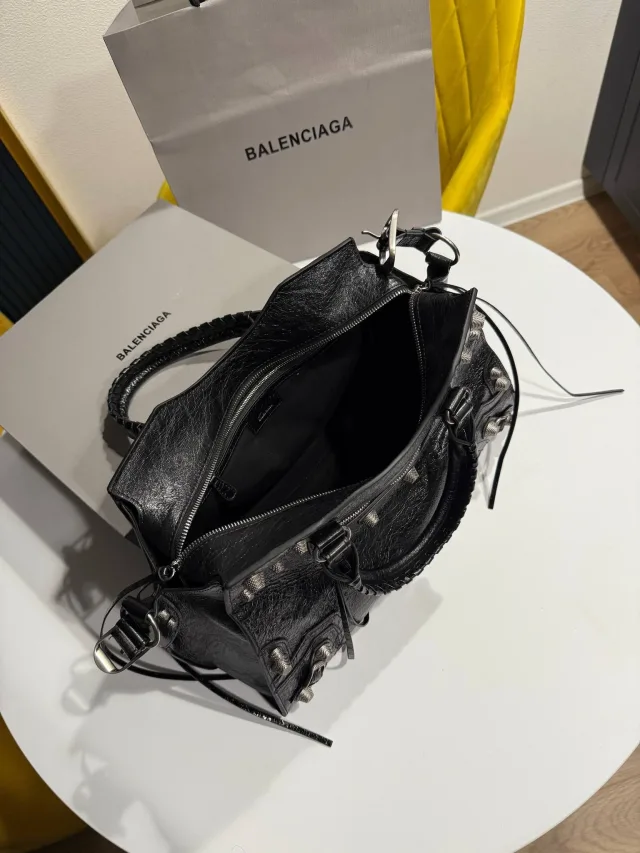Сумка Balenciaga Le City