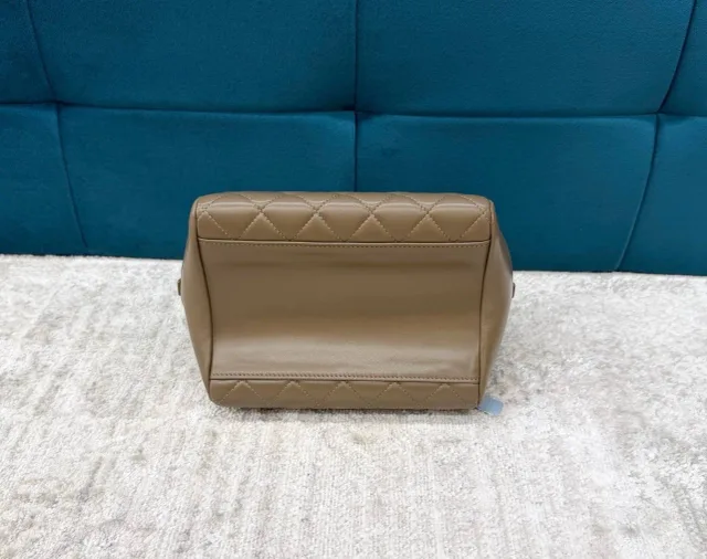 Сумка Chanel Bowling mini