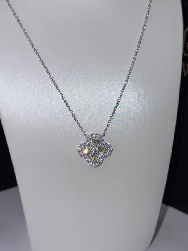 Подвеска Harry Winston