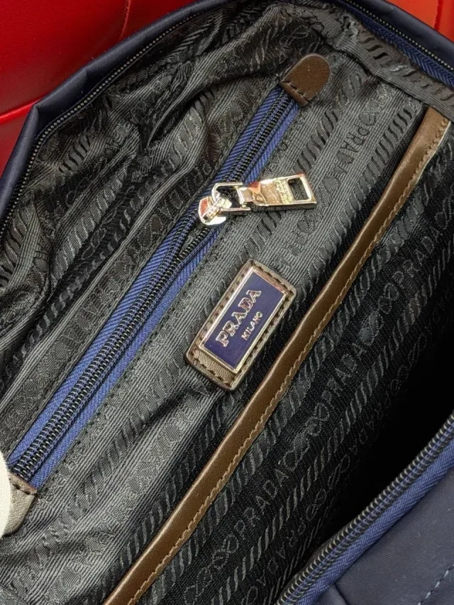 Рюкзак от Prada