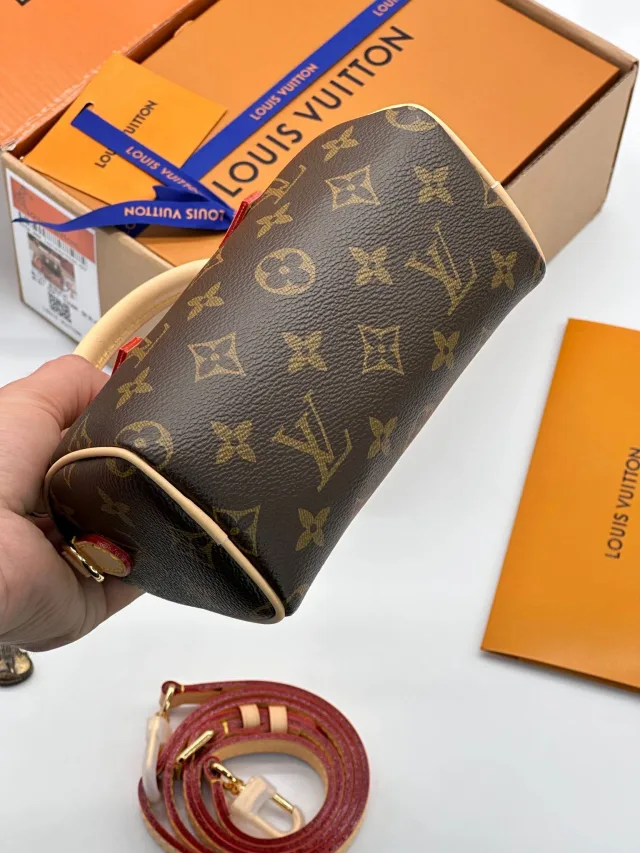 Сумка Louis Vuitton