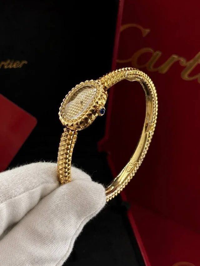 Часы Cartier Baignoire