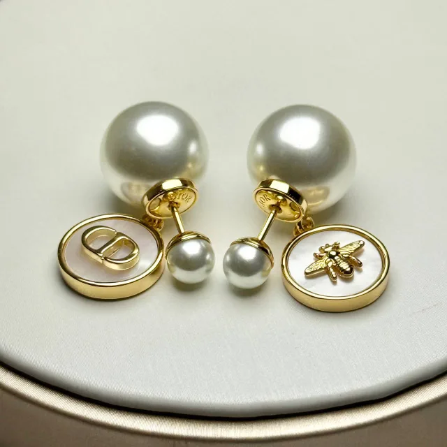Серёжки Christian Dior