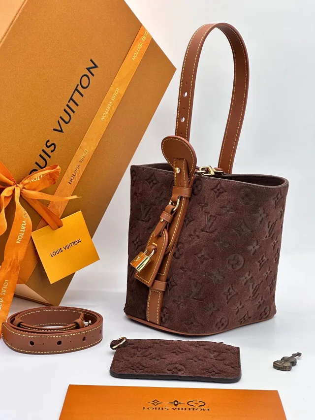 Сумка Louis Vuitton