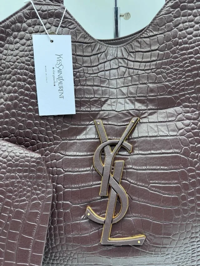 YSL SAINT LAURENT