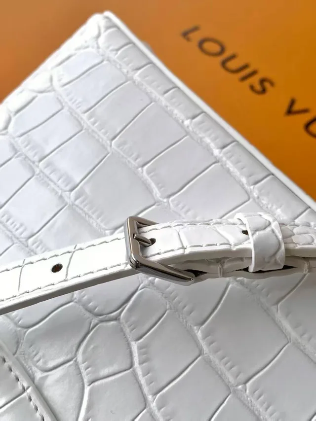 Сумка Louis Vuitton из крокодиловой кожи