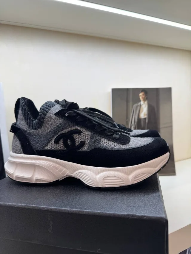 Кроссовки Chanel