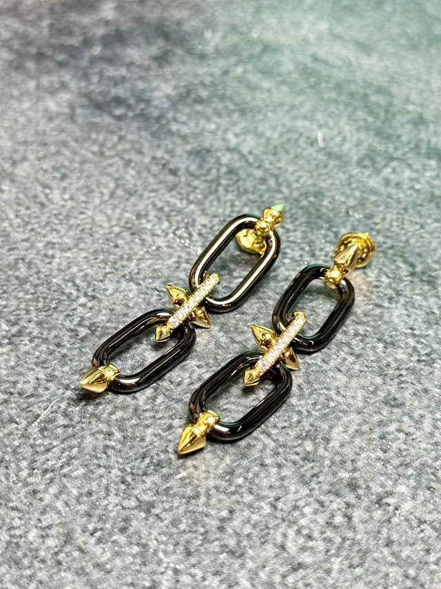 Серьги Tiffany&Co.