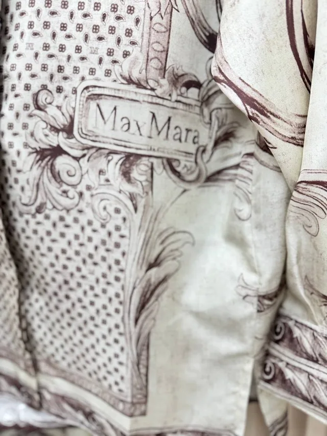 Костюм MAX MARA