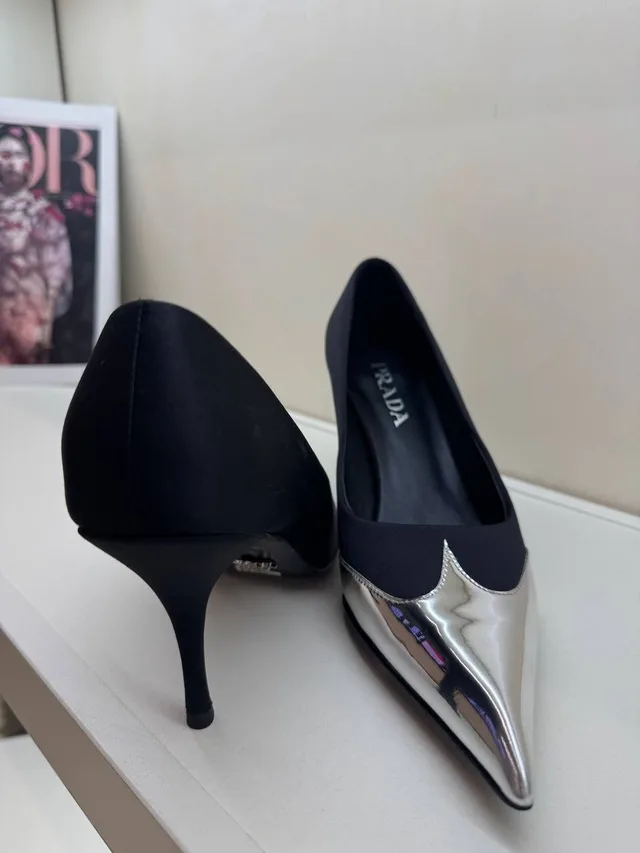 Туфли Prada