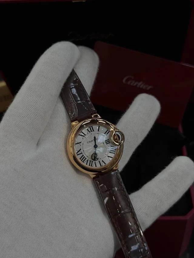 Часы CARTIER