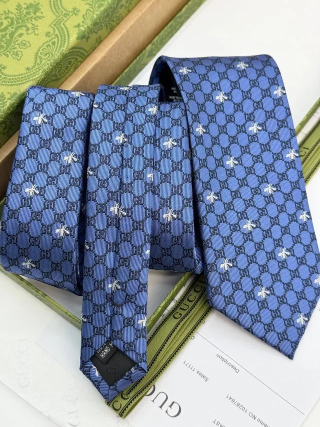 Галстук Gucci