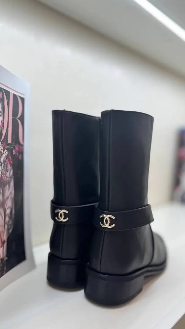 Сапоги Chanel