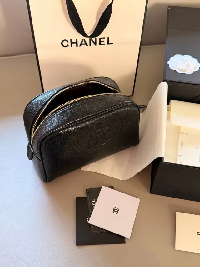 Chanel Косметичка