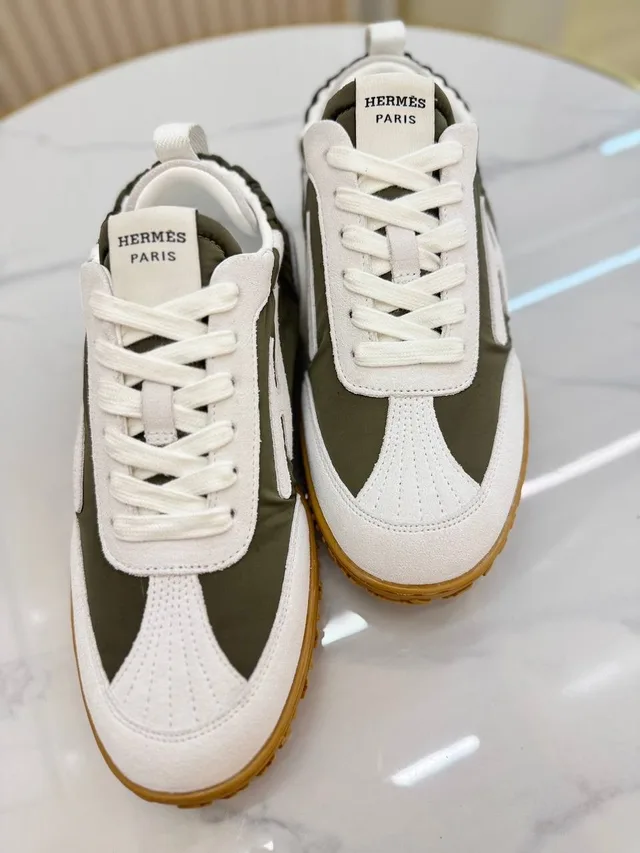 Кроссовки Hermes