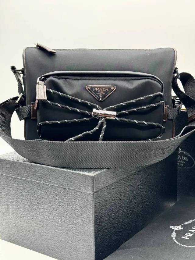 Сумка Prada