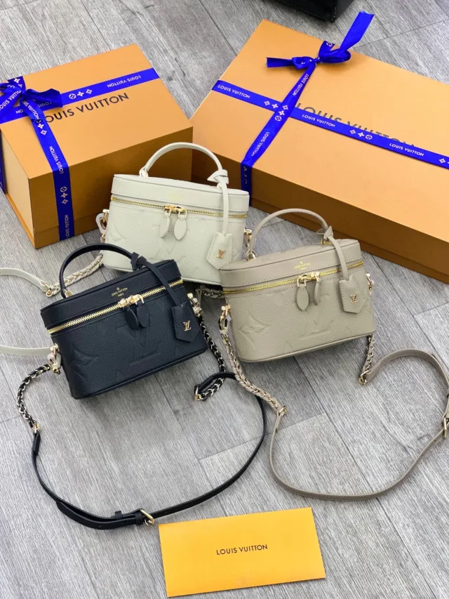 Косметичка Louis Vuitton