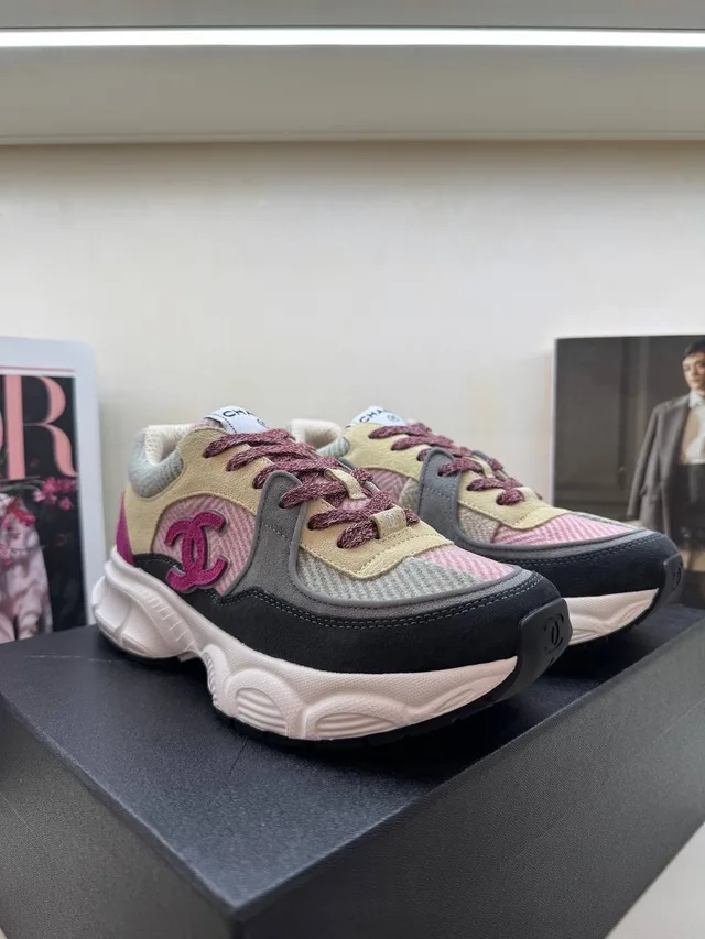 Кроссовки Chanel