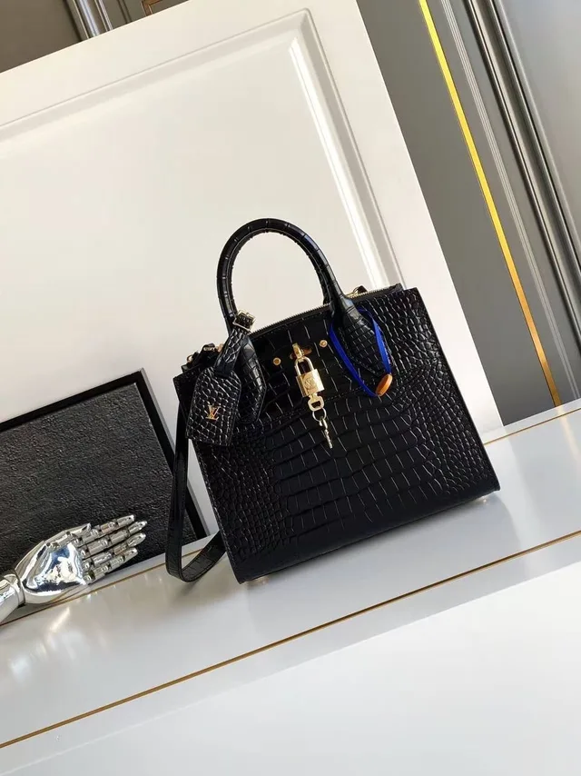 Сумка Louis Vuitton