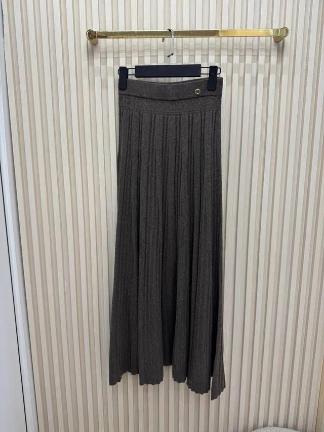 Костюм с юбкой Loro Piana