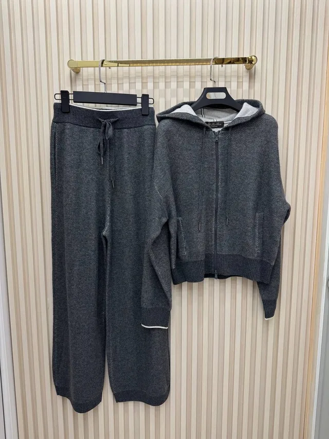 Костюм Loro Piana