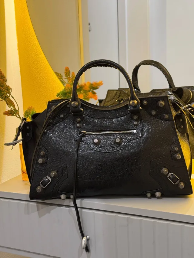 Сумка Balenciaga Le City