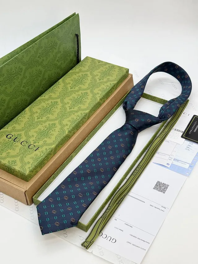 Галстук Gucci