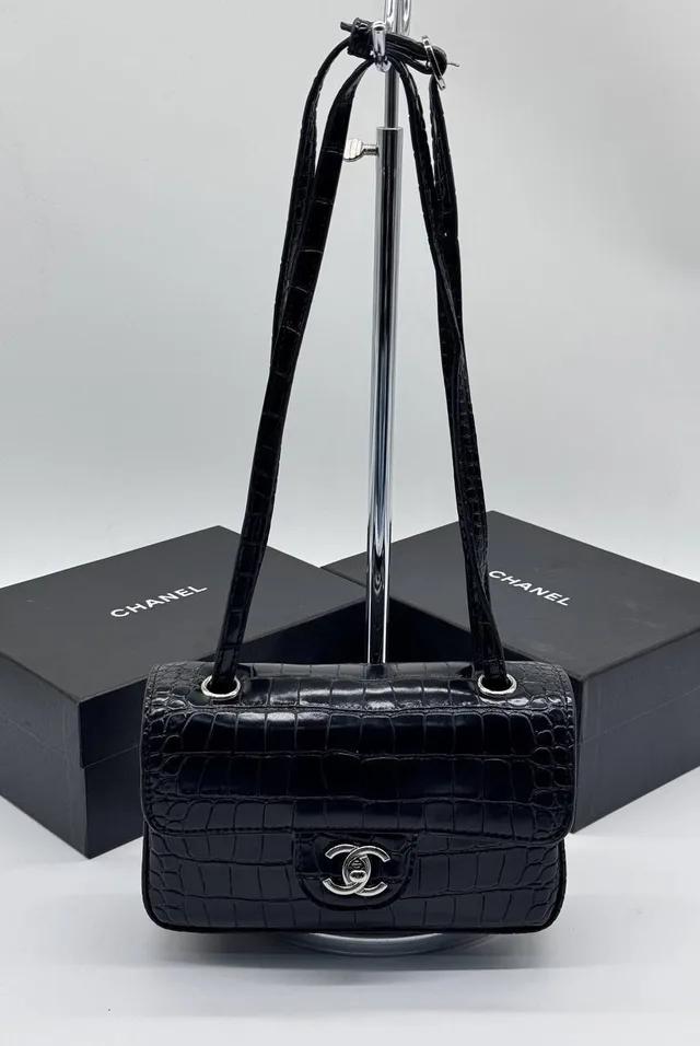 Сумка Chanel из крокодиловый кожи
