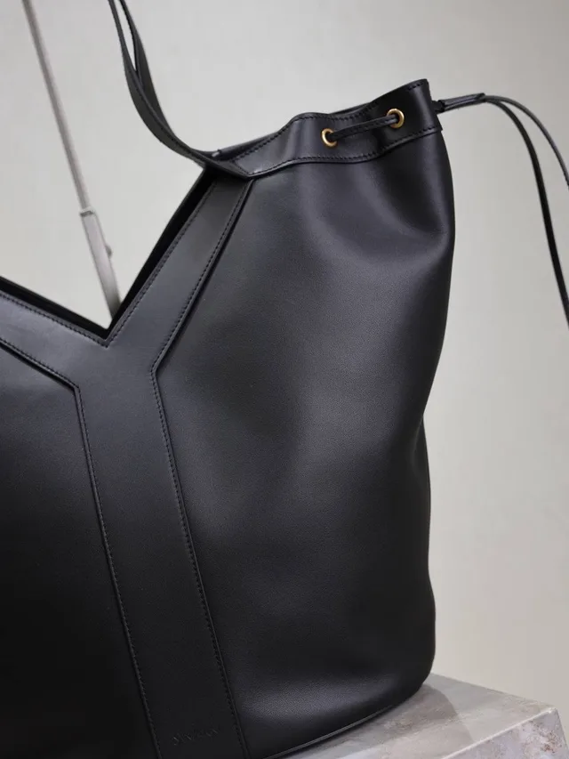 Сумка Saint Laurent Hobo