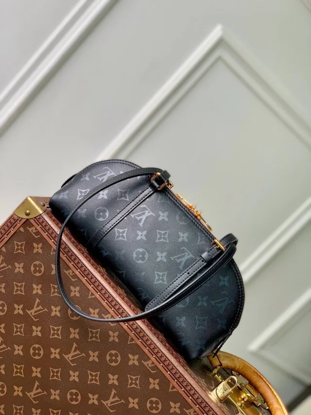 Сумка Louis Vuitton