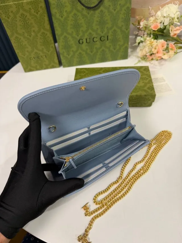 Кошелек на цепочке Gucci Blondie Continental