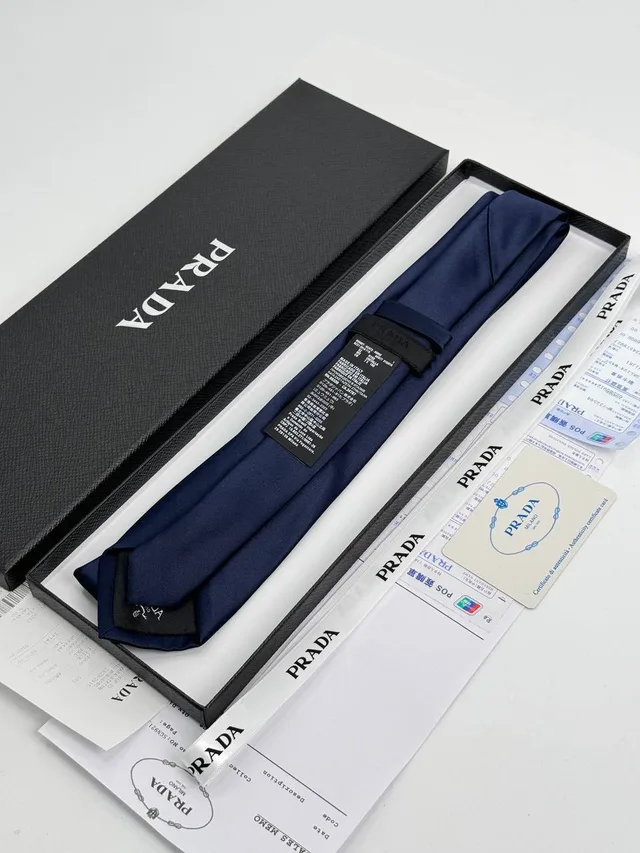 Галстук PRADA